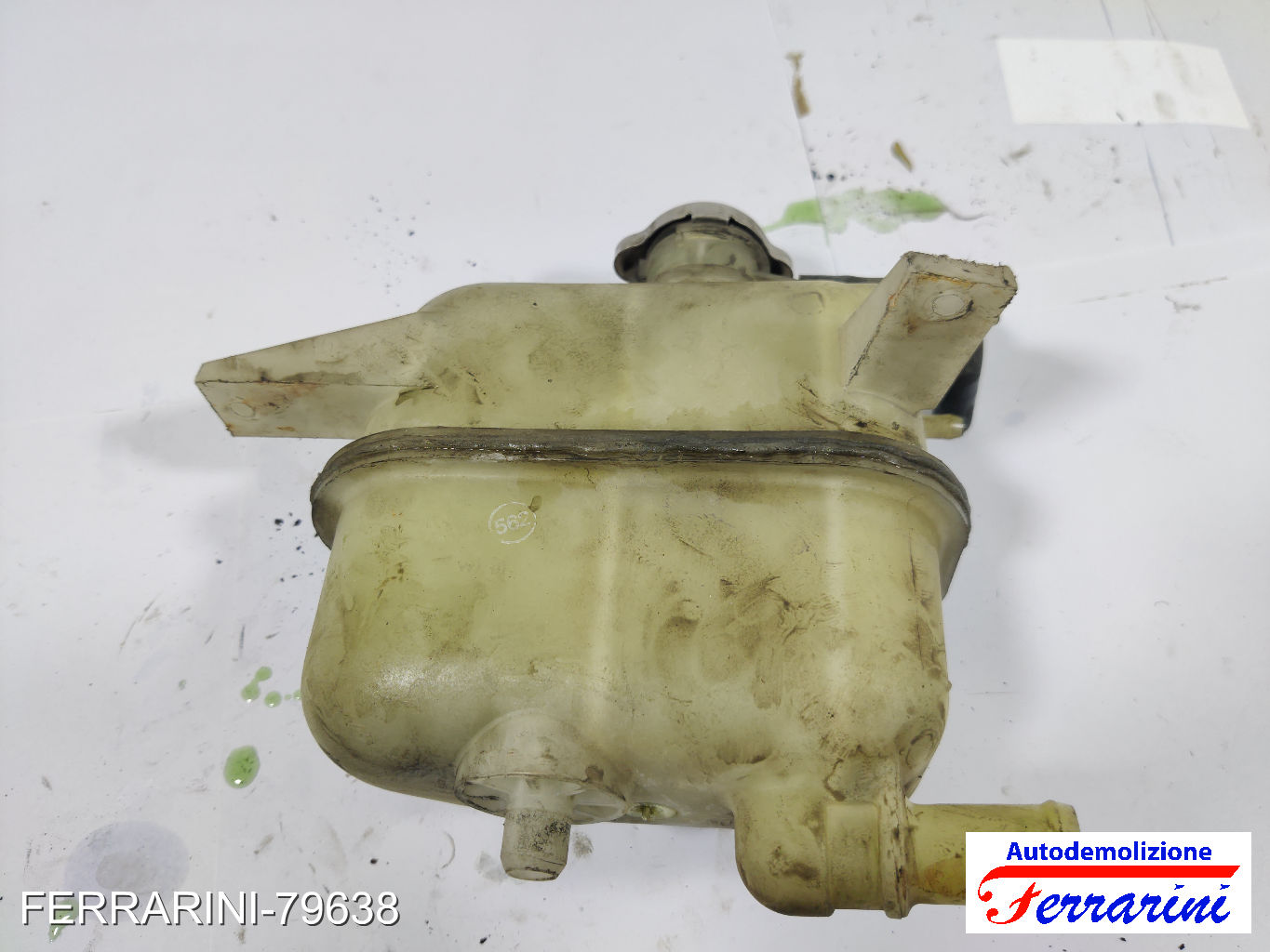 Vaschetta Liquido Motore 6