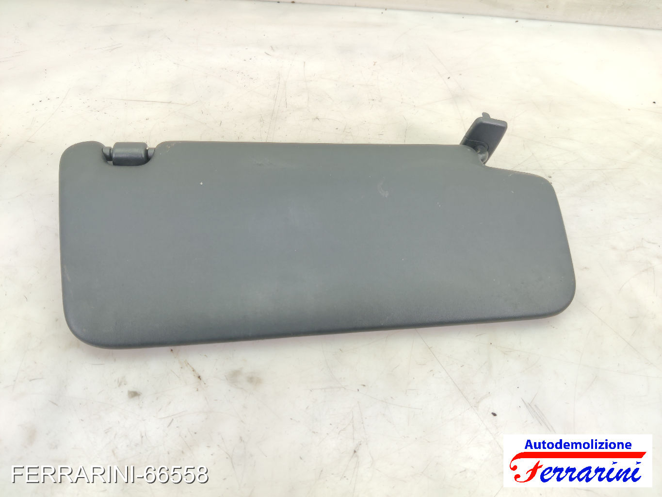 Aletta Parasole MERCEDES CLASSE B W242, W246 2011-2014 sinistro, sx A2468100310