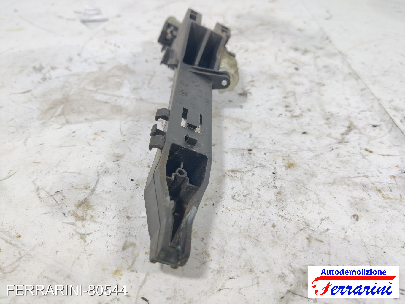 Supporto Maniglia Esterna LANCIA YPSILON 843 2010-2011 sinistro, sx, frontale