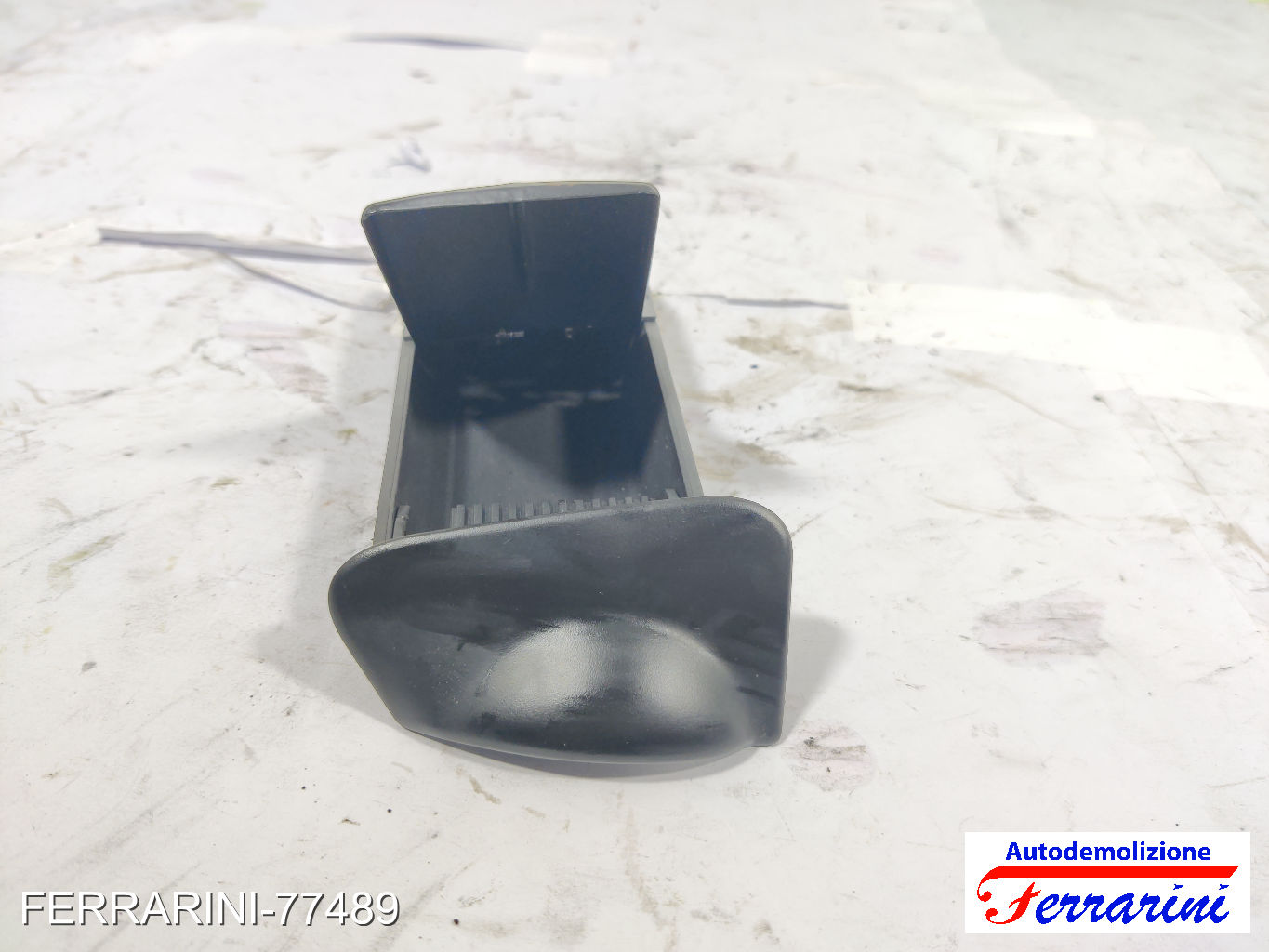 Posacenere anteriore cruscotto FORD FOCUS SW DNW 1999-2004 centrale, cent