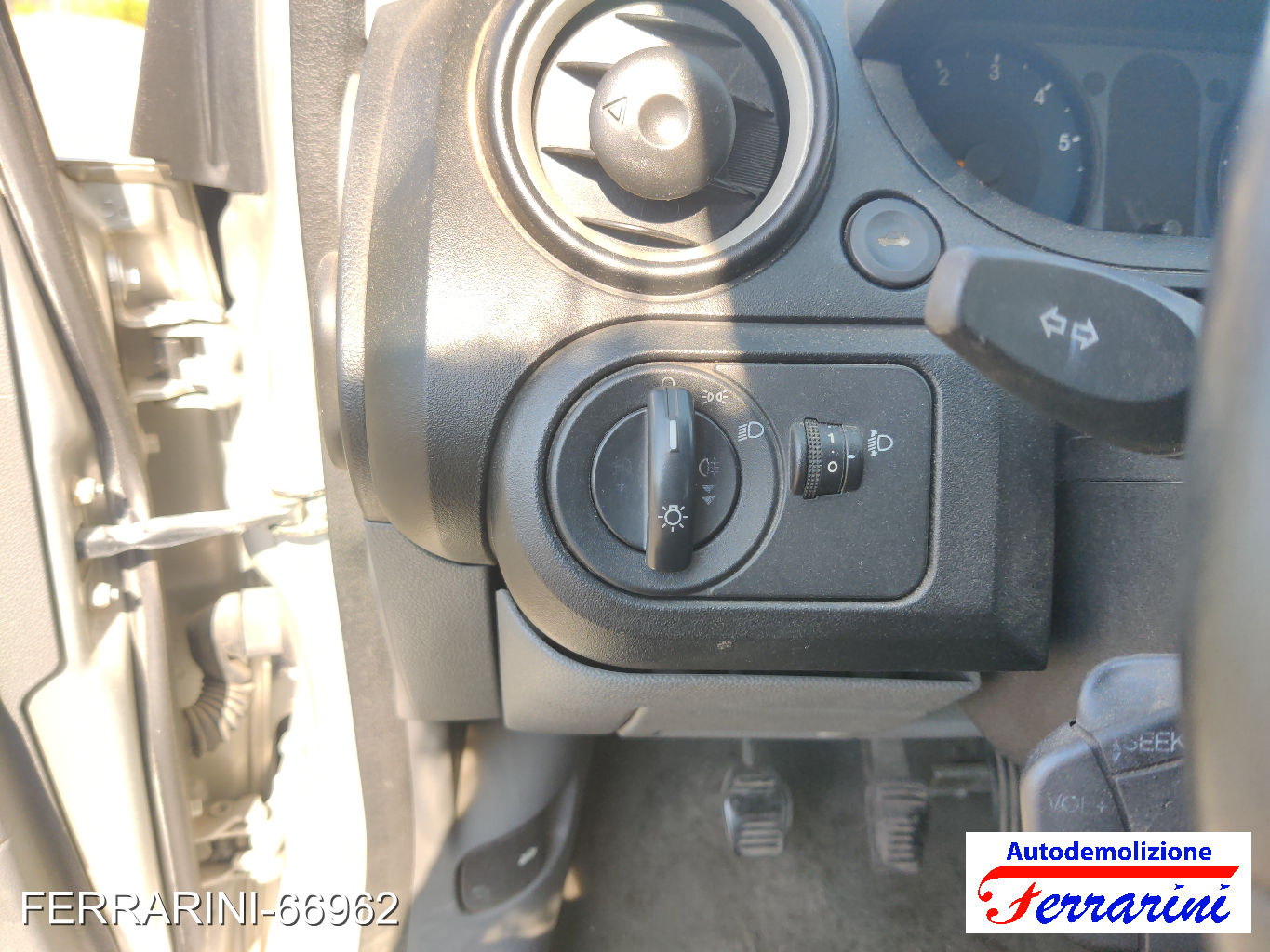 Ford Fiesta 5 34