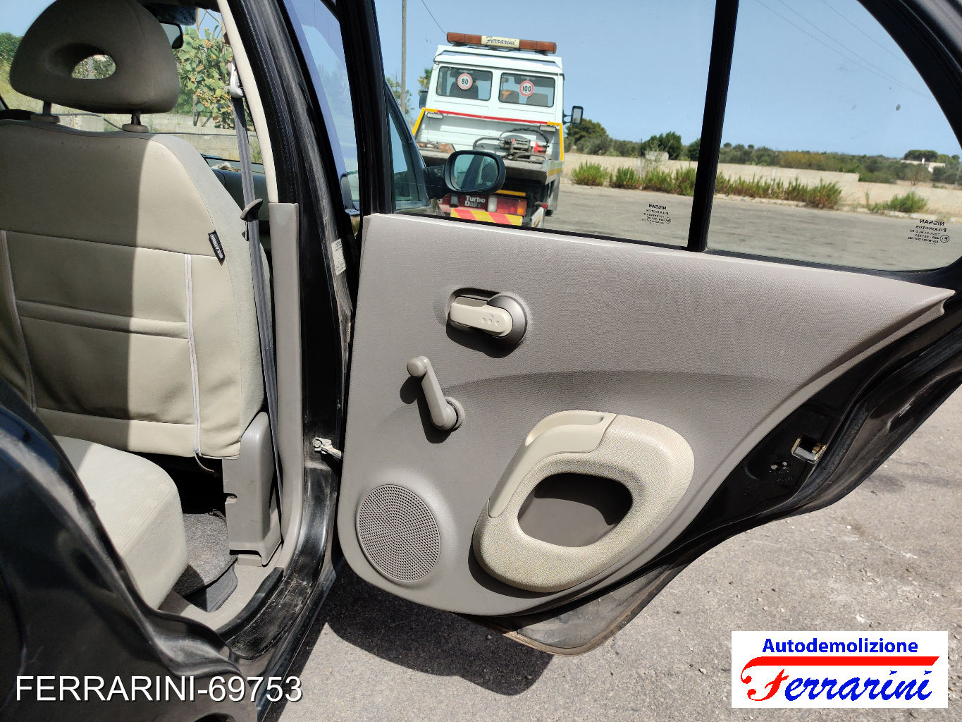 Nissan Micra 3 15