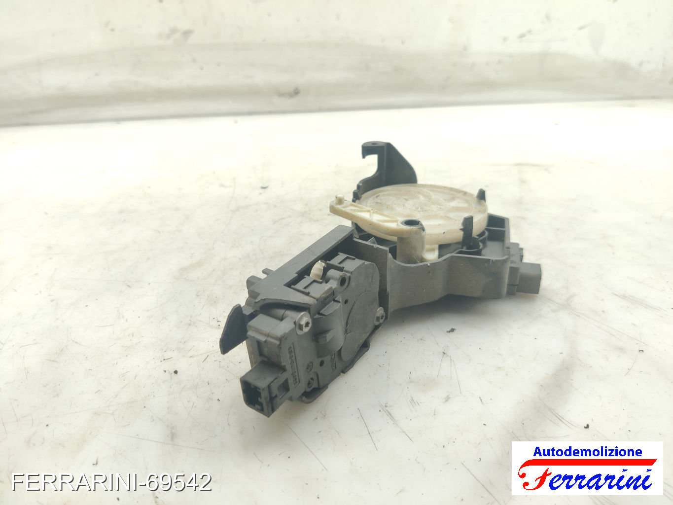 Motorino Attuattore Stufa BMW SERIE 3 E90 2008-2011 64119321034, 64119231884 9