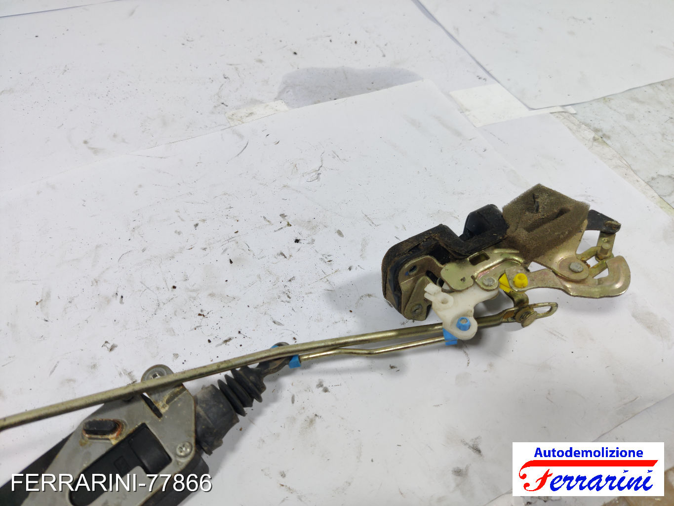 attuatore elettrico e Serratura Porta HYUNDAI ATOS MX 2003-2008 destro, dx