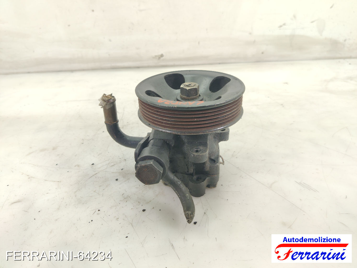 Pompa Servosterzo HYUNDAI LANTRA 2 SW J-2 1.6 16V 1996-2000 571002D000