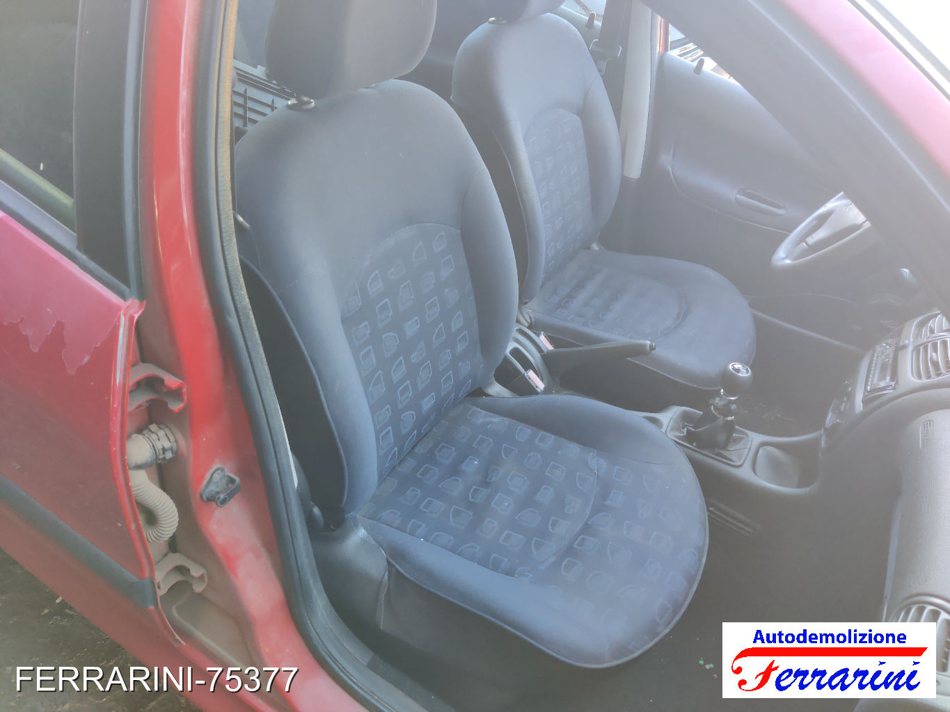 Peugeot 206 26