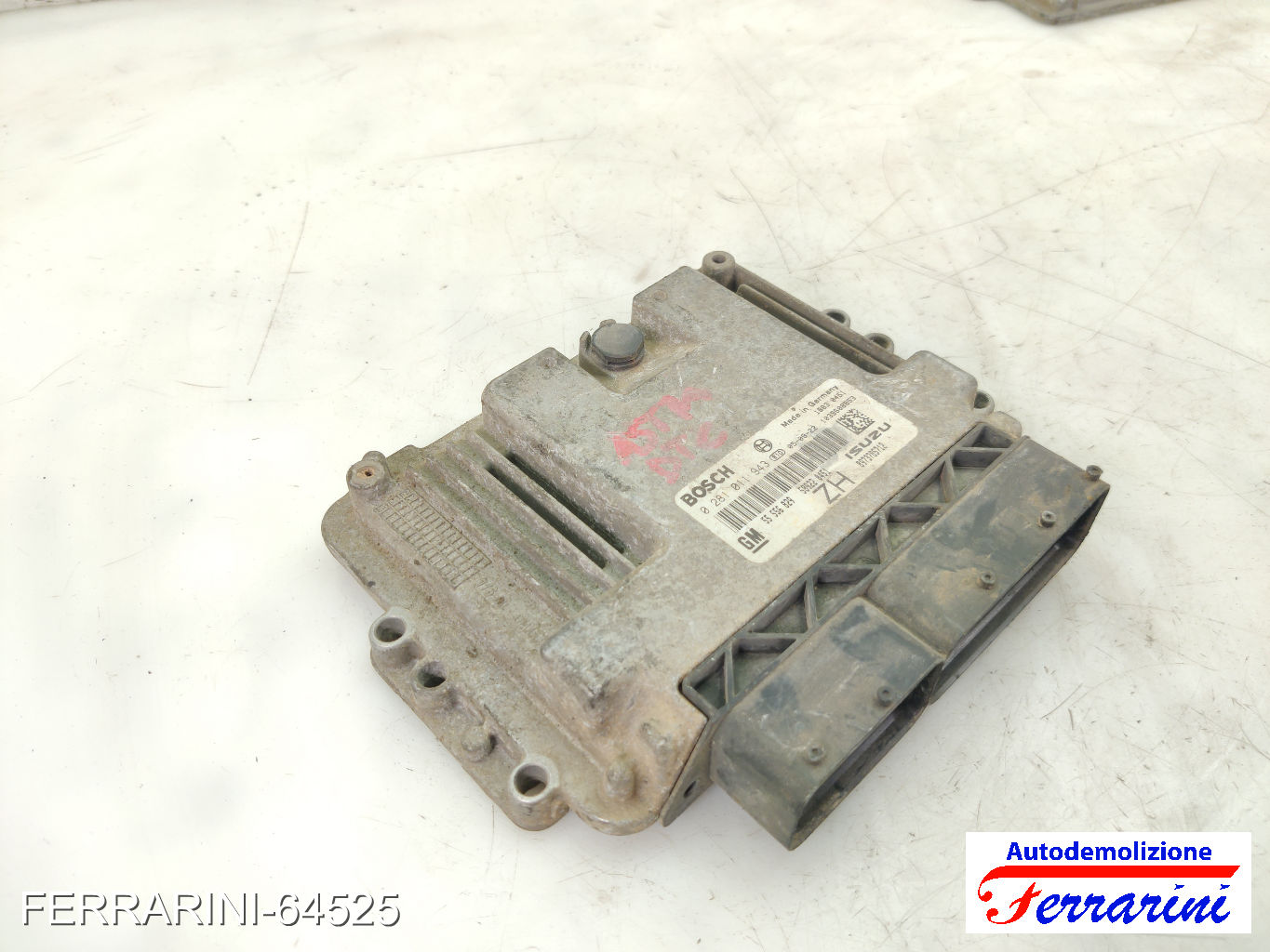 Centralina Motore OPEL ASTRA H SW A04 1.7 CDTI 2004-2010 55556829, 0281011943