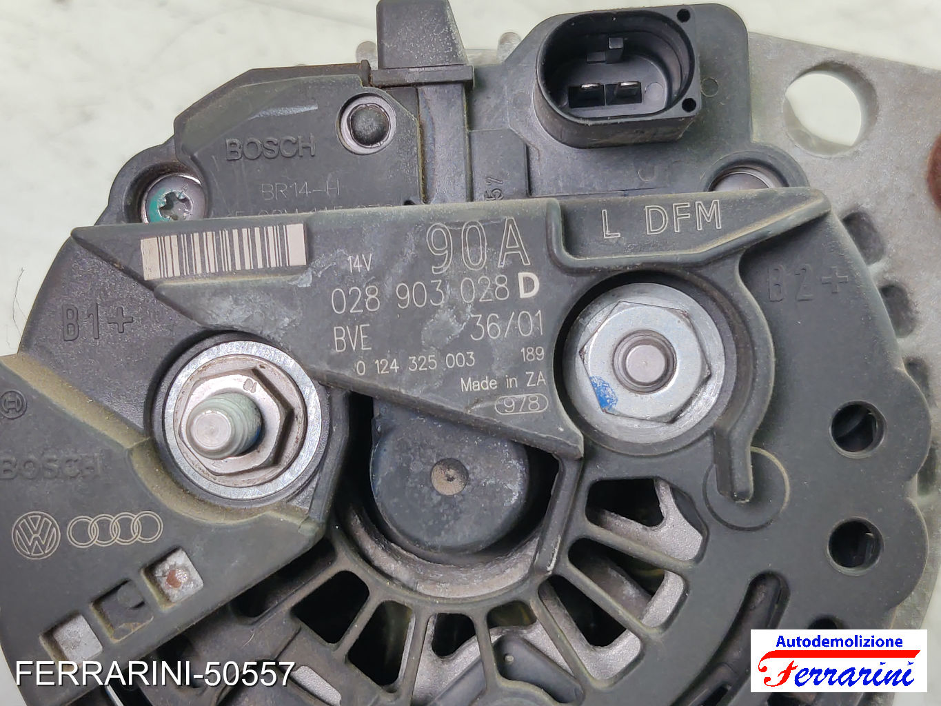 Alternatore VW GOLF 4 1J1 1.6 16V 2000-2005 028903028D, 0124325003, 030903023J