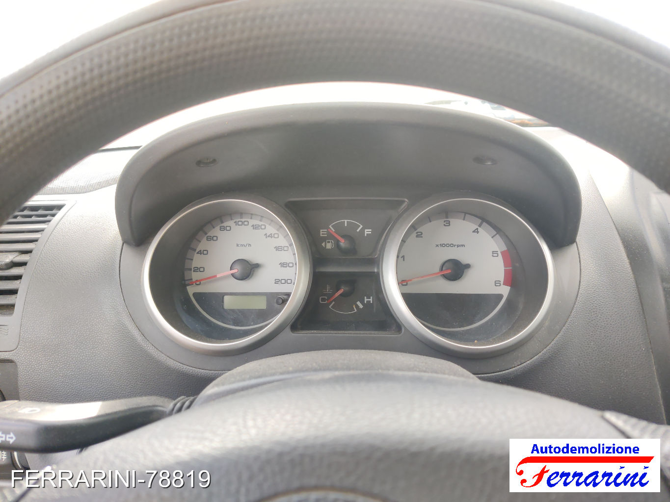 Suzuki Ignis 2 27