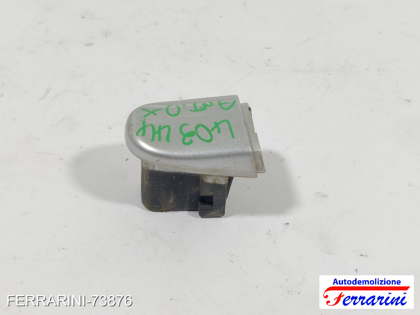 Tappo Maniglia Esterna VW POLO 6C1, 6R1 2009-2023 destro, dx, frontale