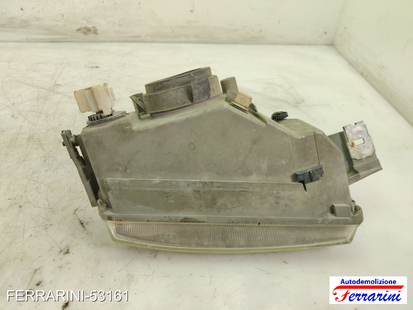 Faro Anteriore FIAT PUNTO 176 1993-1999 sinistro, sx 46402660, 46407152