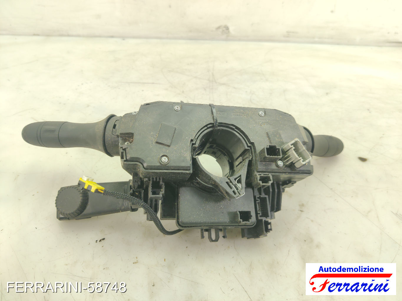 Devioluci RENAULT CLIO 5 B7 2019-2023 255675601R, 93L0249A, 91453VAE001GI