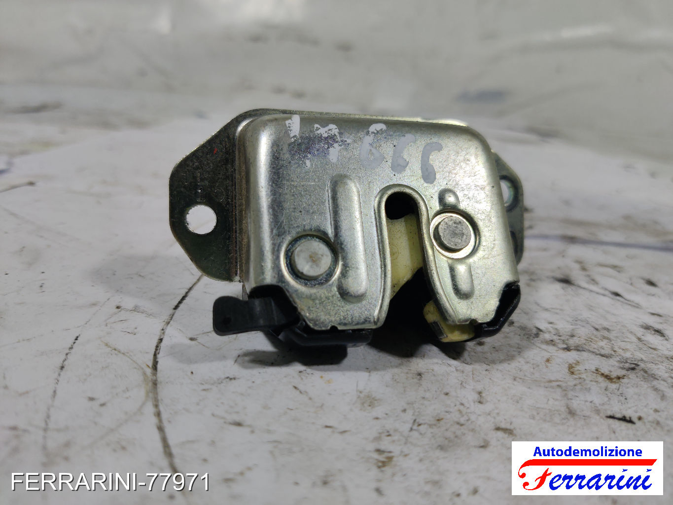 Chiusura Serratura Portellone CHEVROLET SPARK M300 2010-2015 96540941