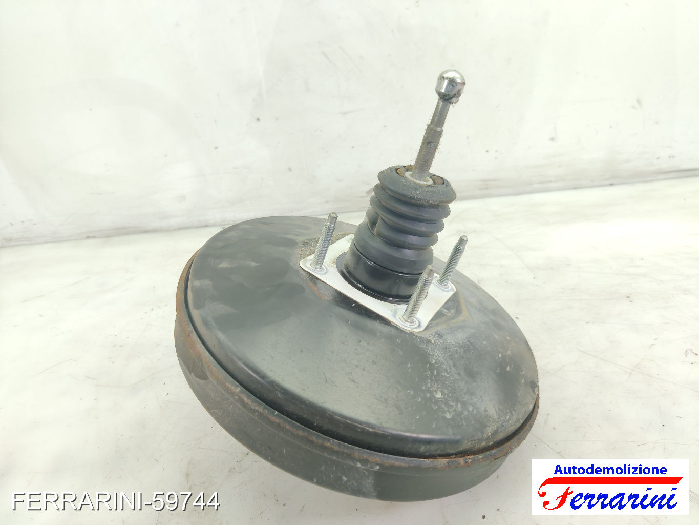 Servofreno OPEL CORSA D S07 1.2 2006-2014 55701940, 0204051133, 204254605