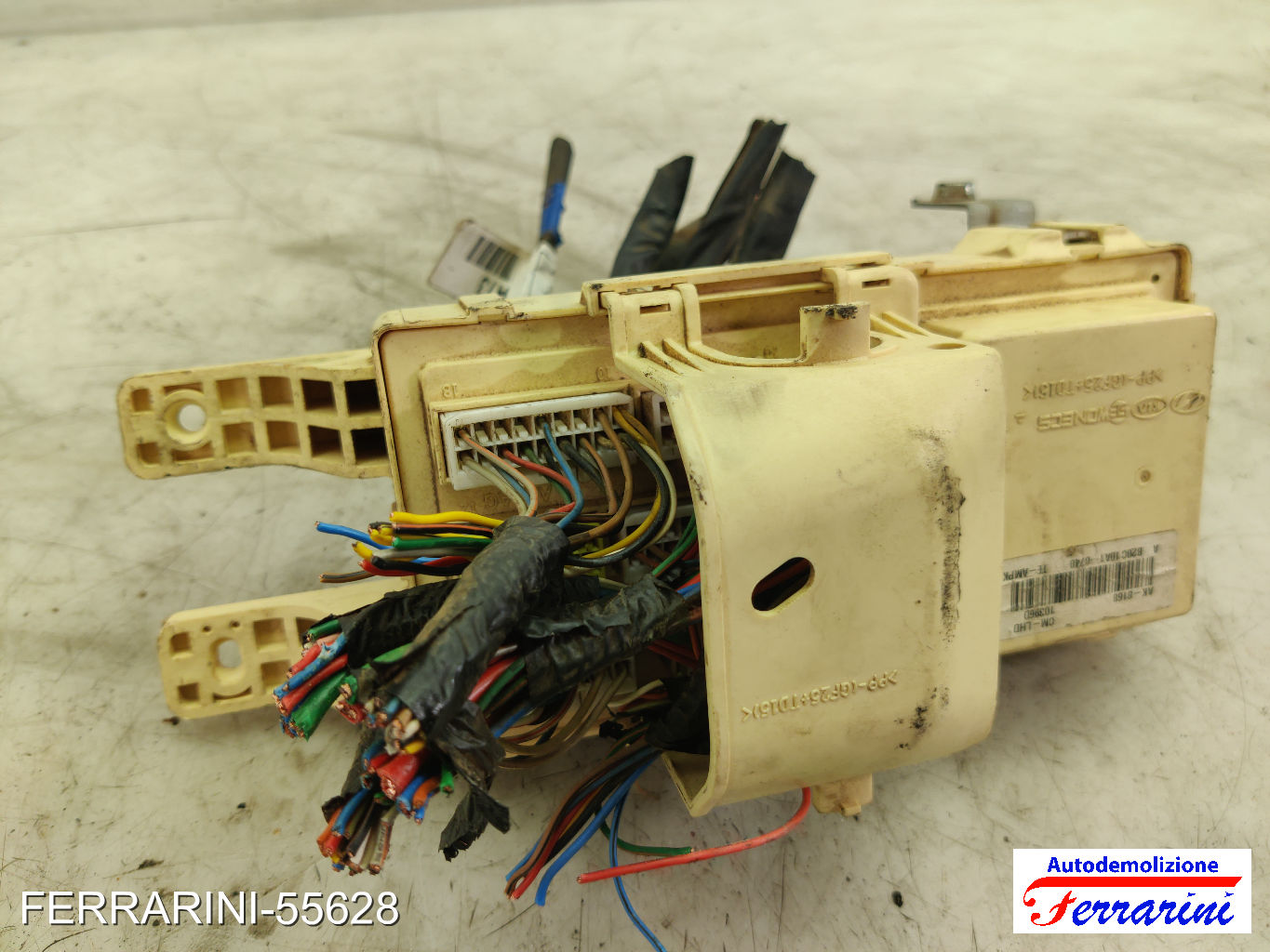 Fusibiliera Scatola Fusibili Body Computer HYUNDAI SANTA FE 2 CM 2.0 CRDI 4X4