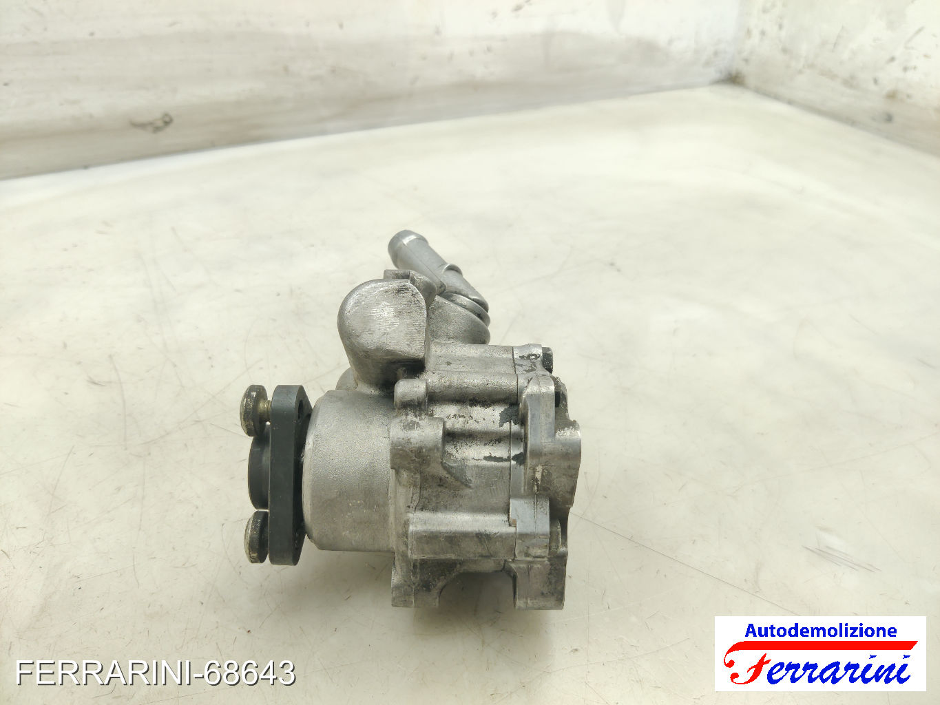 Pompa Servosterzo VW PASSAT VARIANT 3B6 1.9 TDI 2000-2005 8E0145153J
