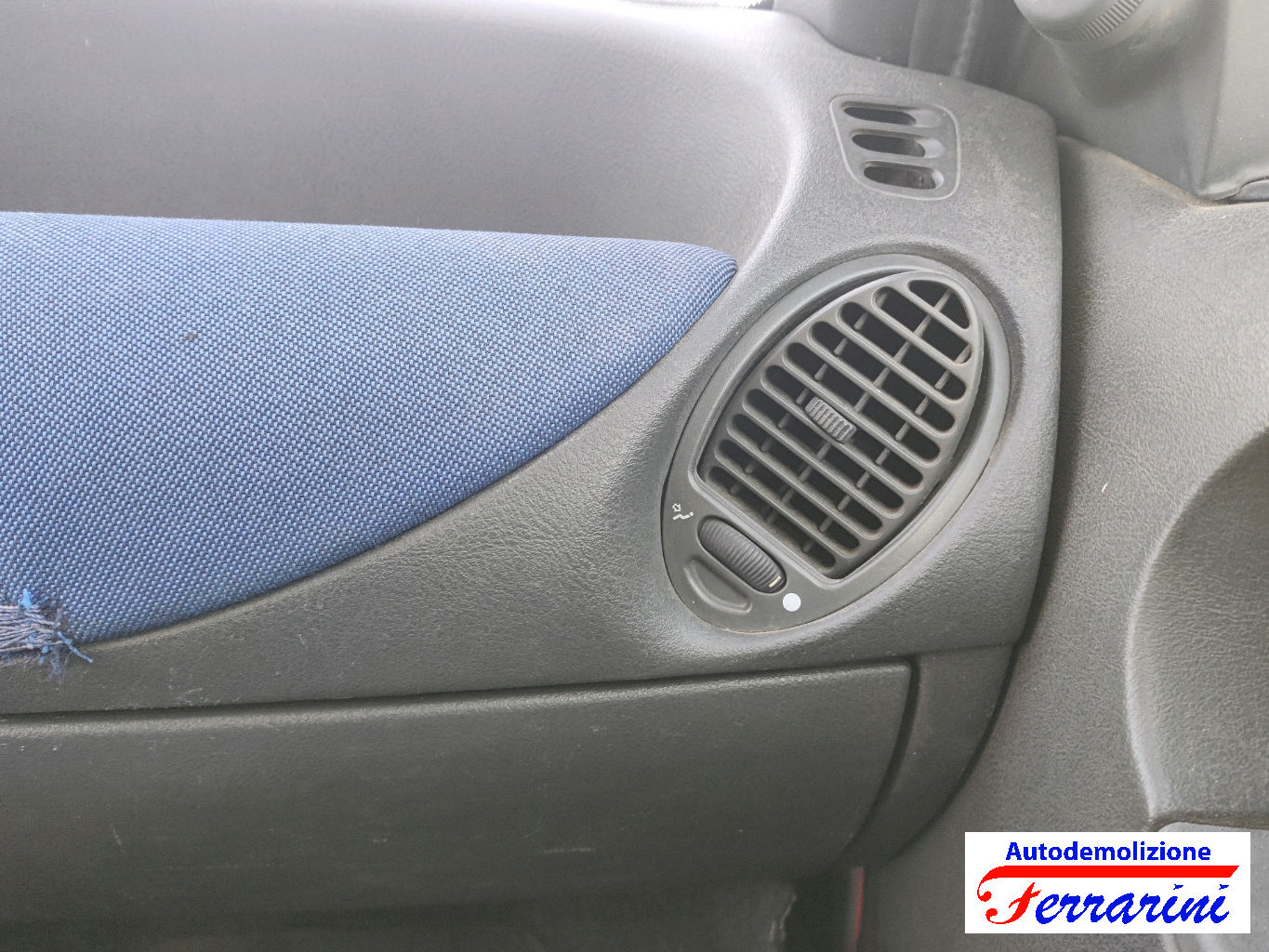 Lancia Y 840 1.2 60CV 1996-2003