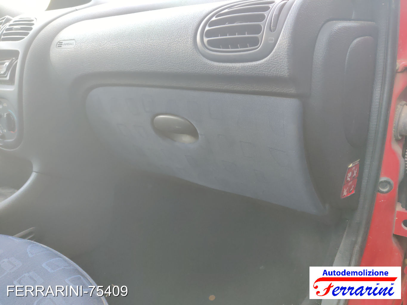 Peugeot 206 21