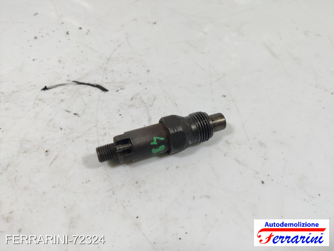Iniettore RENAULT EXPRESS F40, G40 1.9 D 1994-1998 7700863834 F8Q V7