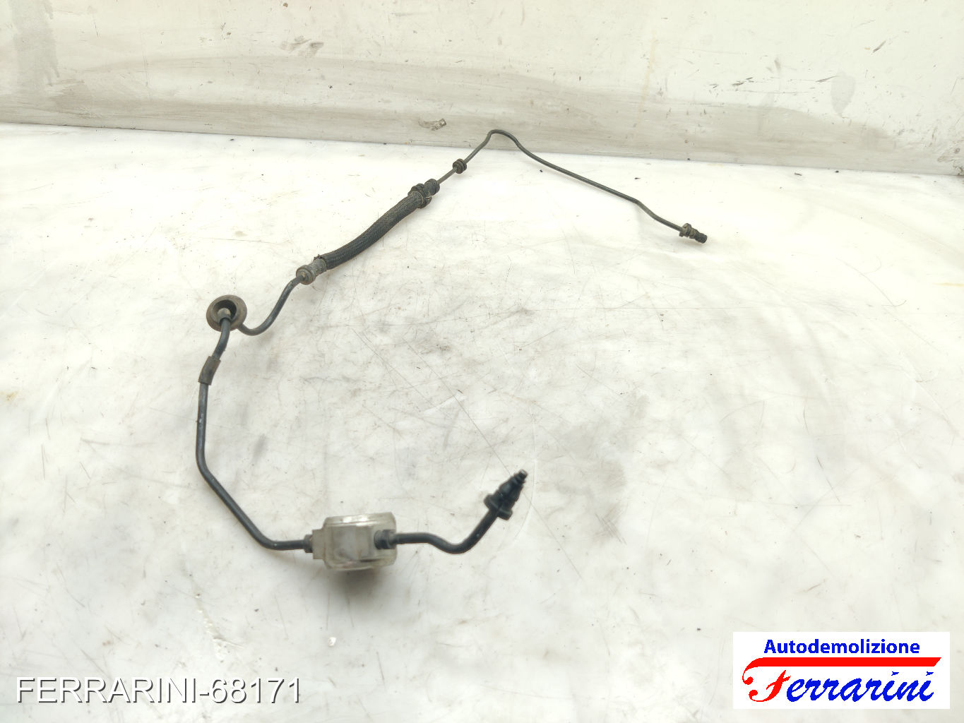 Tubo Frizione Idraulico VW PASSAT 3B2 1998-2000 8E1721465