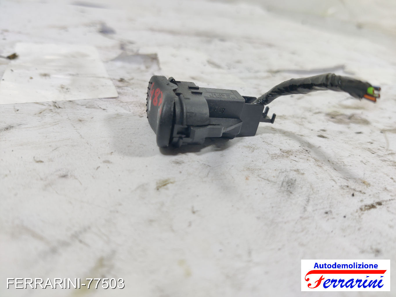 Pulsantiera Tastiera Alzavetro FORD FOCUS SW DNW 1999-2004 destra, dx, frontale 5