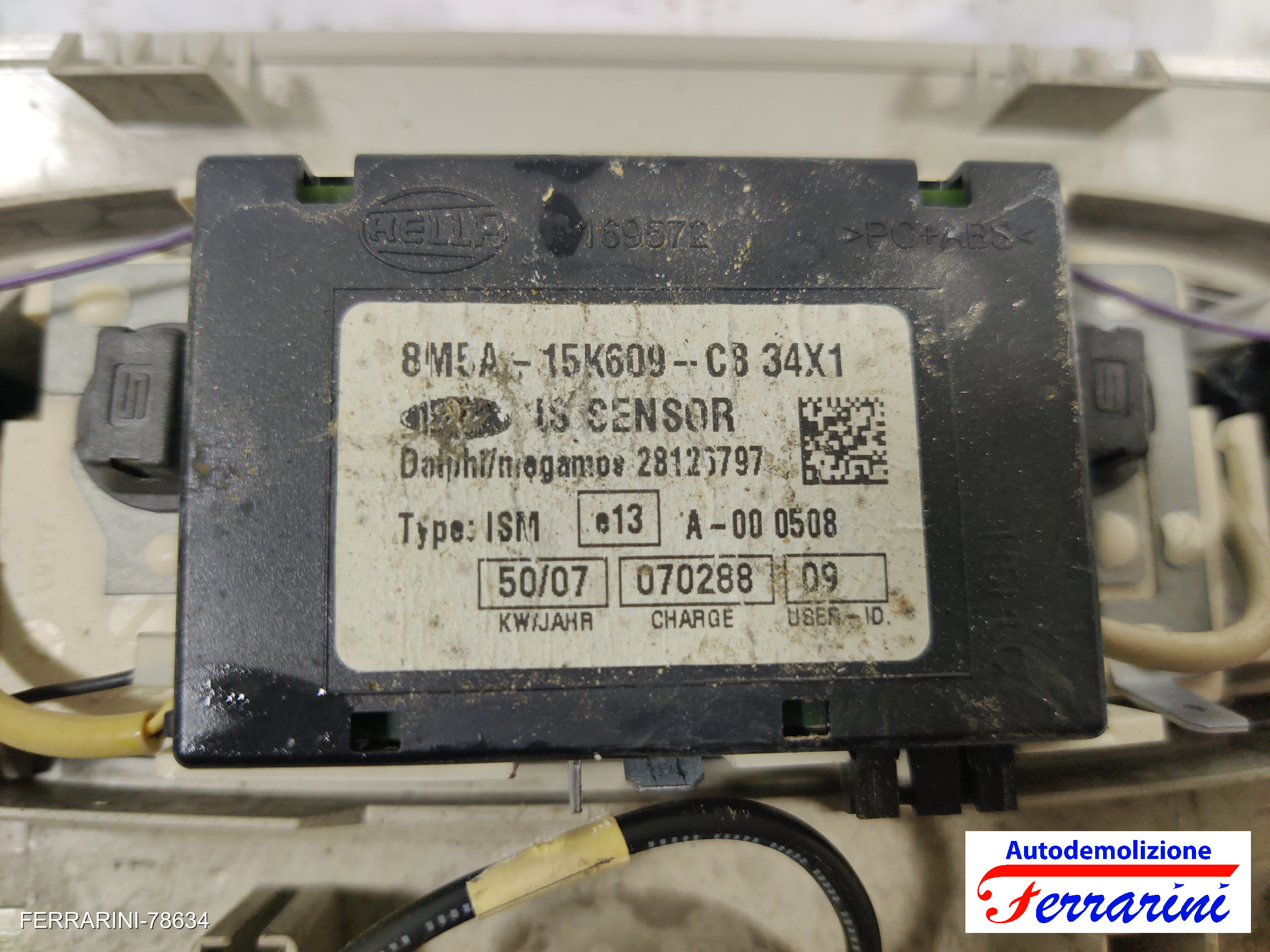 Plafoniera FORD FOCUS 2 SW DA, DS, FFS 2004-2012 anteriore, frontale centrale