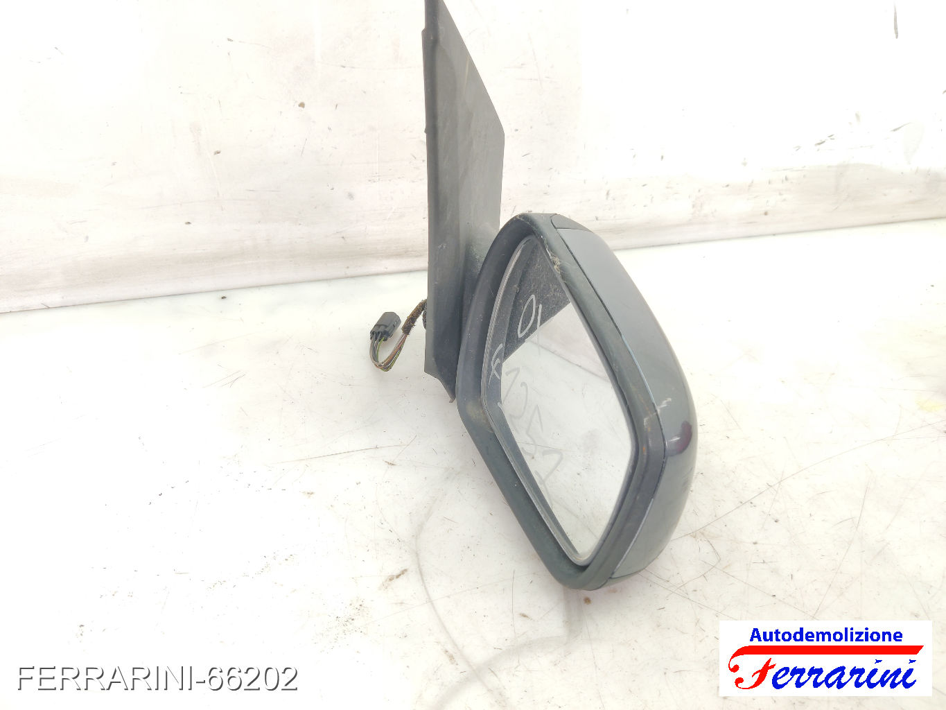 Specchietto Laterale FORD FIESTA 5 JD, JH 2001-2008 destro, dx 10