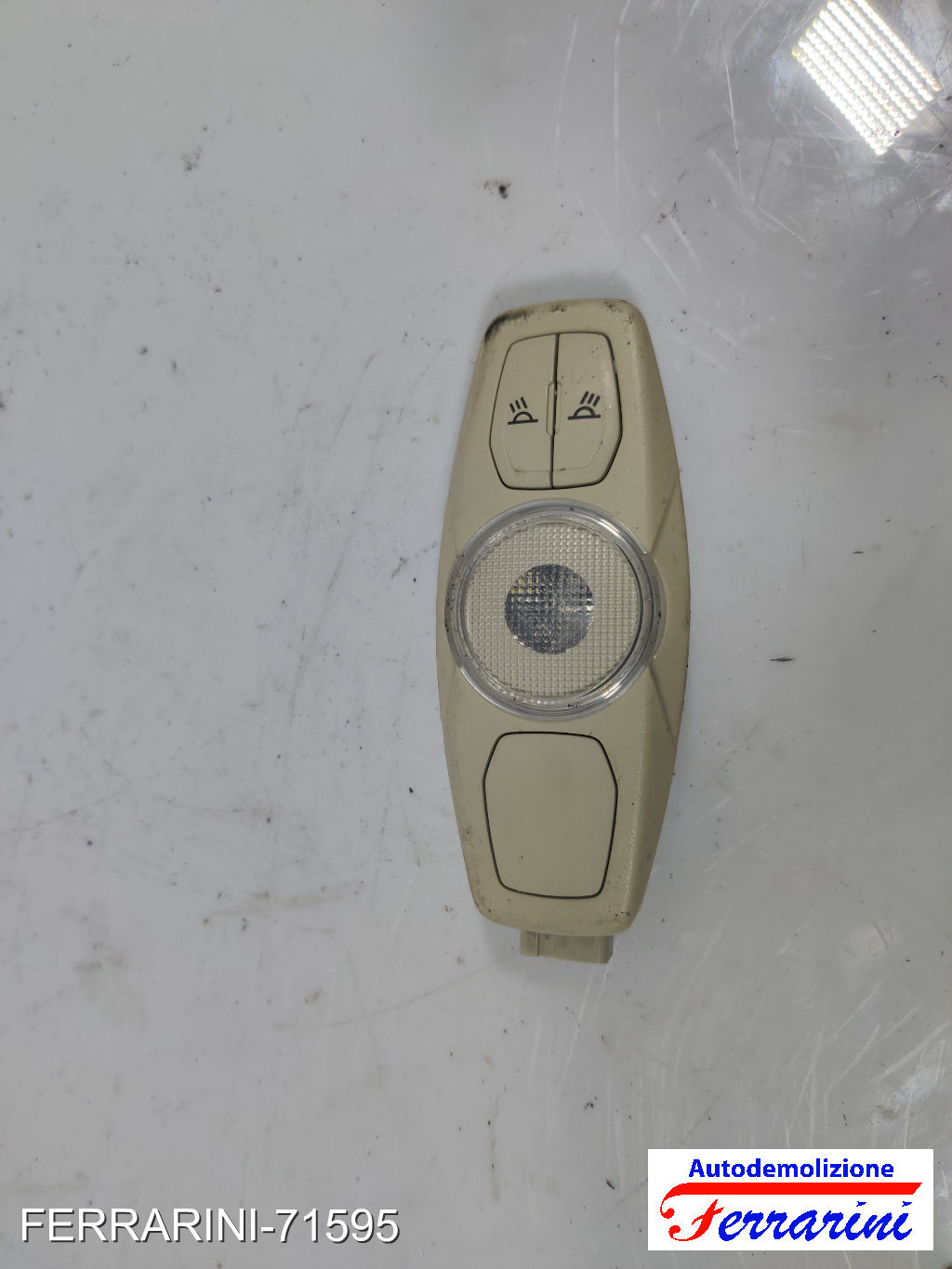 Plafoniera FORD FOCUS 3 TURNIER 2010-2023 AM5113K767BE, 19051030, 1905052007 6