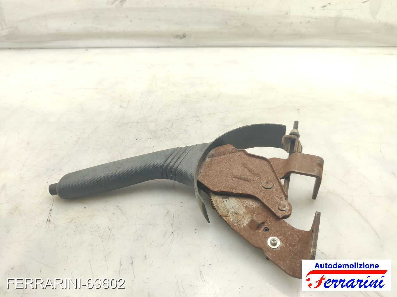 Leva Freno A Mano PEUGEOT 107 PM, PN 2005-2014 4701A0