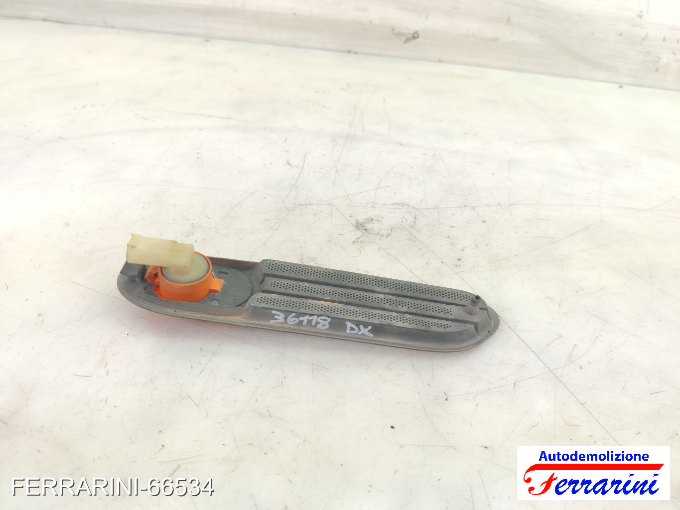 Freccia Direzionale MINI - R50, R53 2003-2006 destra, dx, frontale, anteriore