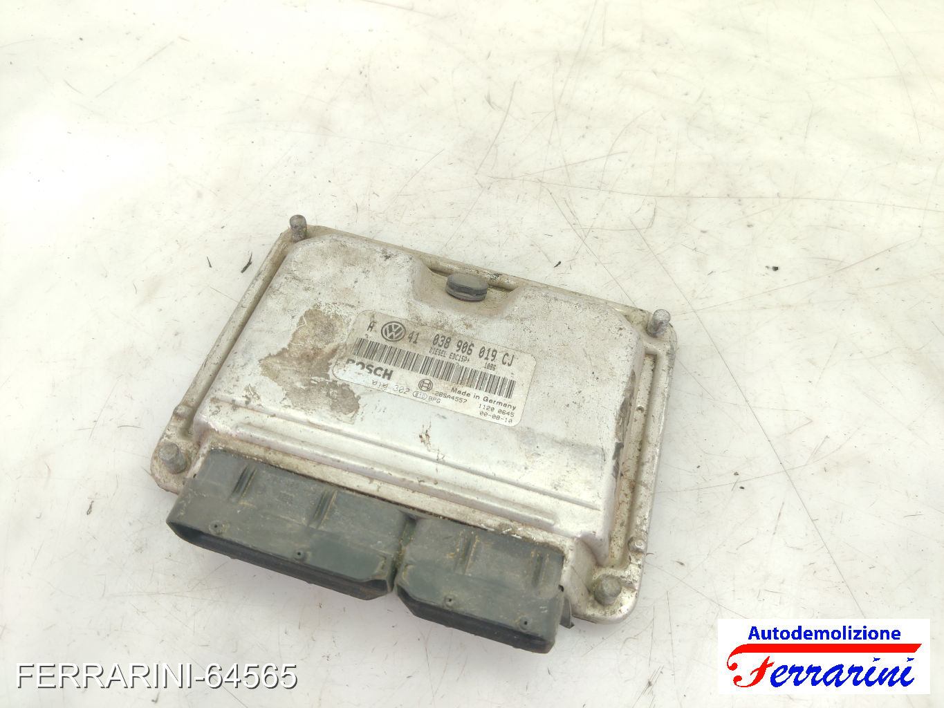 Centralina Motore VW GOLF 4 1J1 1.9 TDI 1998-2001 038906019CJ, 28SA4557