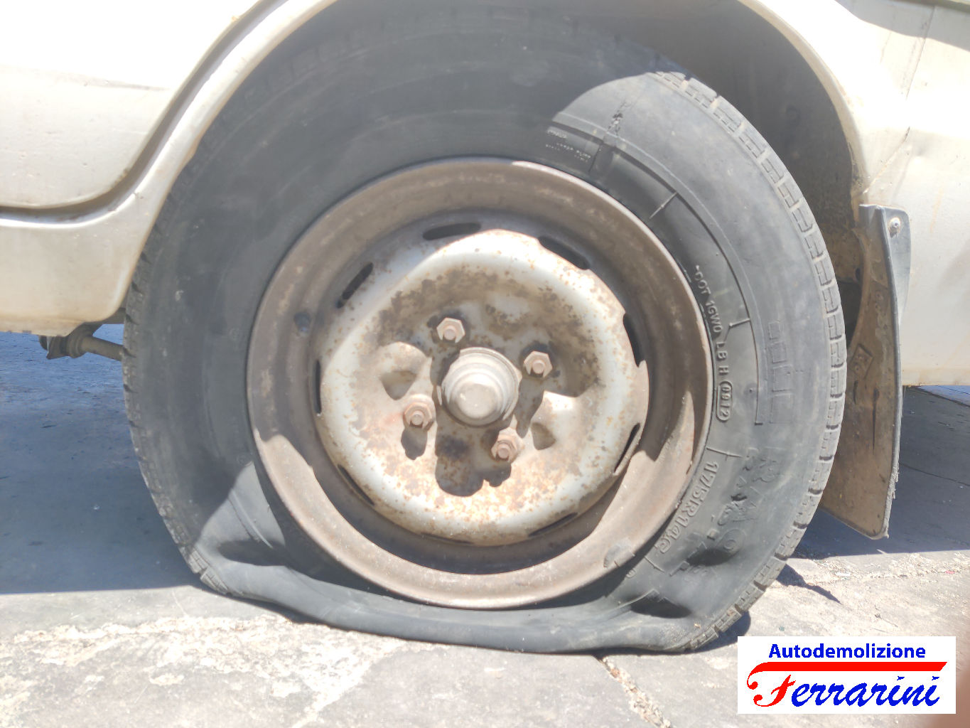 Nissan Vanette C22 2.0 D 67CV 1991-1995