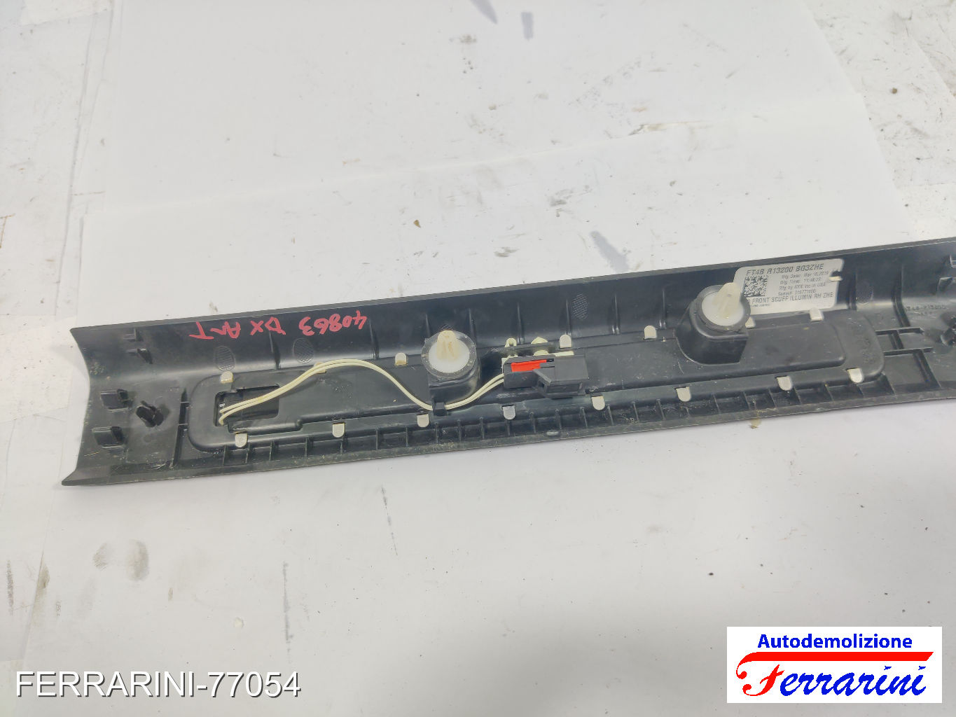 Battitacco FORD EDGE 2015-2018 Frontale Destra GT48R13200, TAD447, T10117