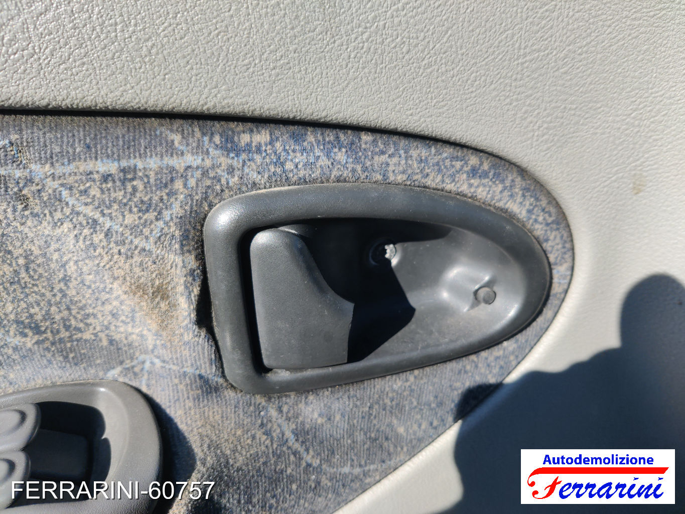 Renault Megane Scenic JA0/1 1.9 DTI 98CV 1997-1999