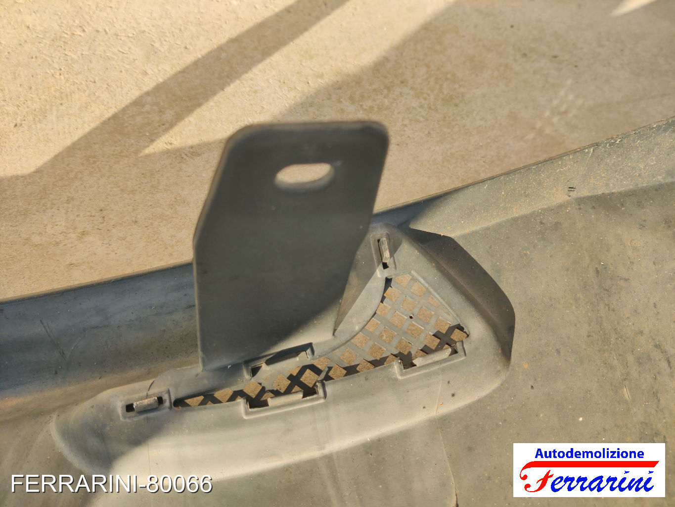 Paraurti FIAT PUNTO 188 1999-2010 Retro 71777570, 735244692, 735272037 10