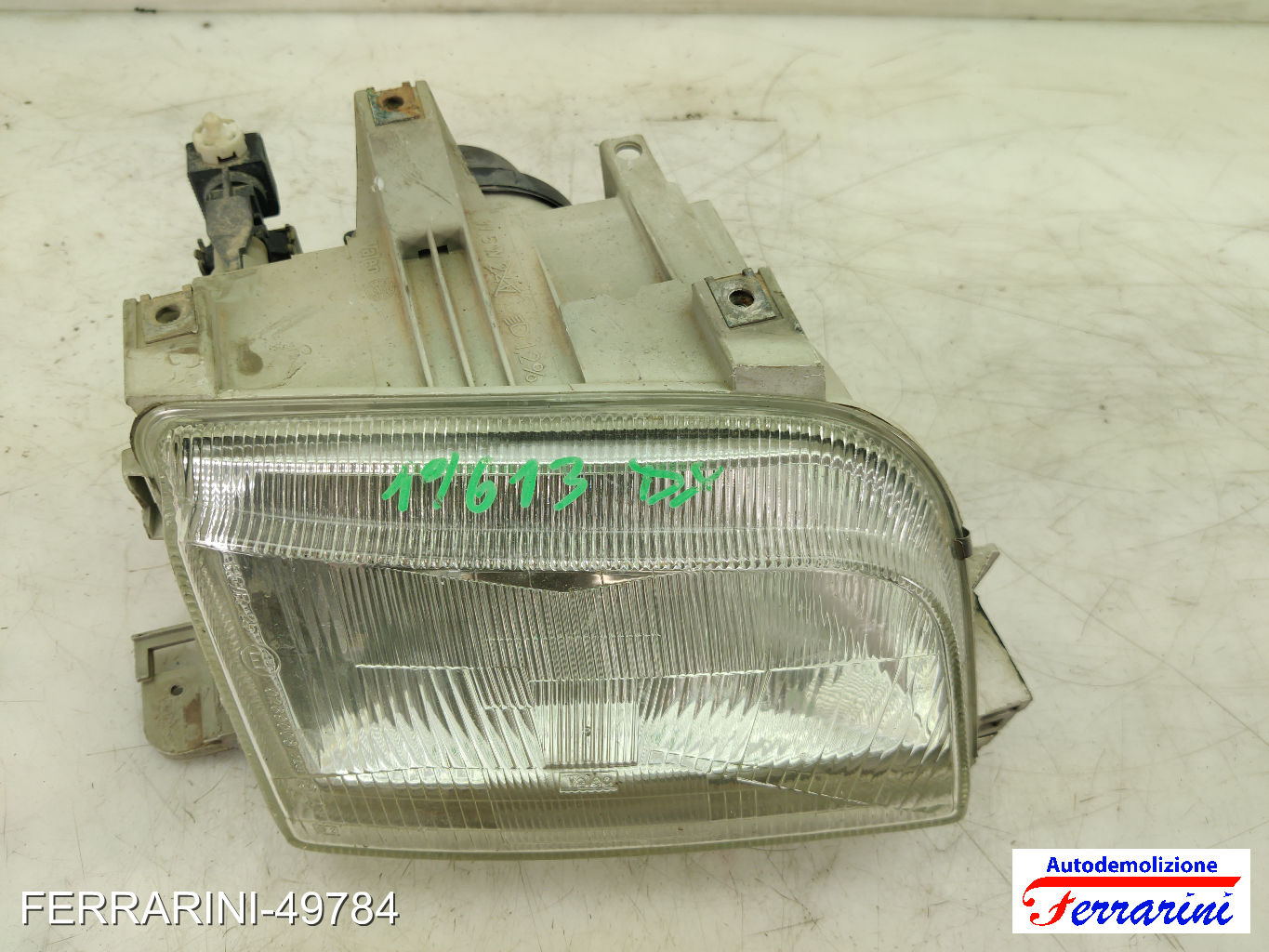 Faro Anteriore RENAULT CLIO 1 5/357, B/C57 1991-1998 destro, dx 7701042150 9