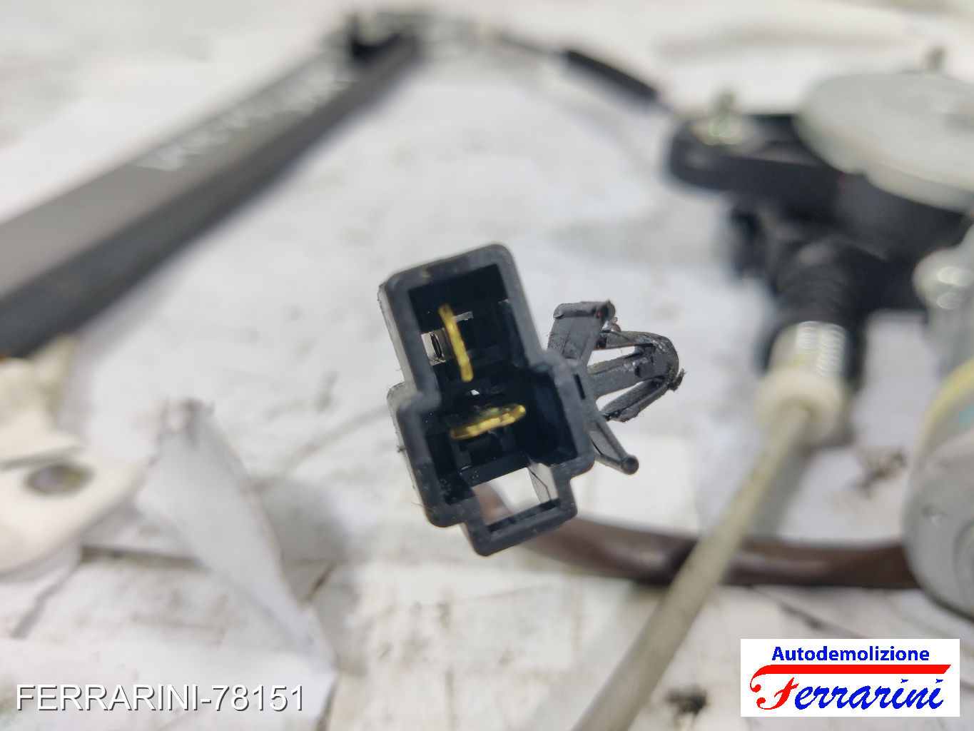 Alzavetro CHEVROLET SPARK M300 2010-2015 sinistro, sx, frontale, anteriore