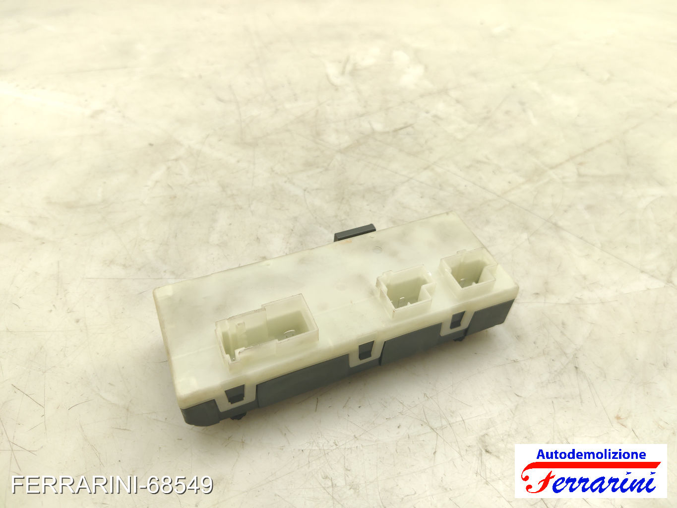 centralina HKFM portellone posteriore BMW X1 F48 SDRIVE 18D 2015-2023 6