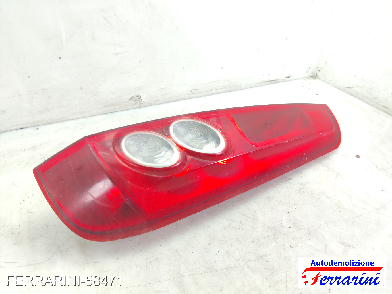 Fanalino Stop Posteriore FORD FIESTA 5 JD, JH 2001-2008 destro, dx 1437625 9