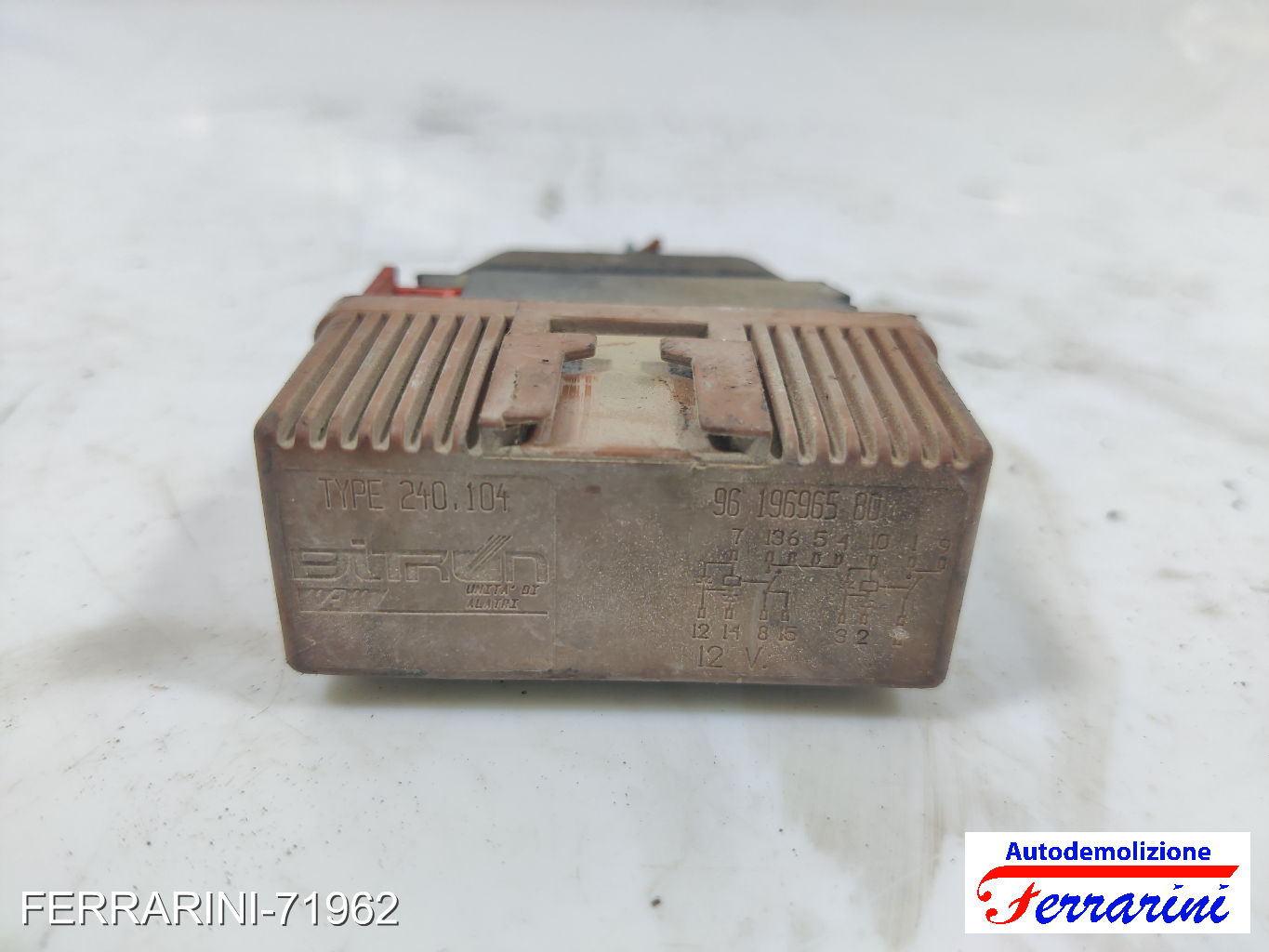 Connettore elettrico PEUGEOT 106 2 1A, 1C 1.5 D 1996-2001 6541J6, 9619696580