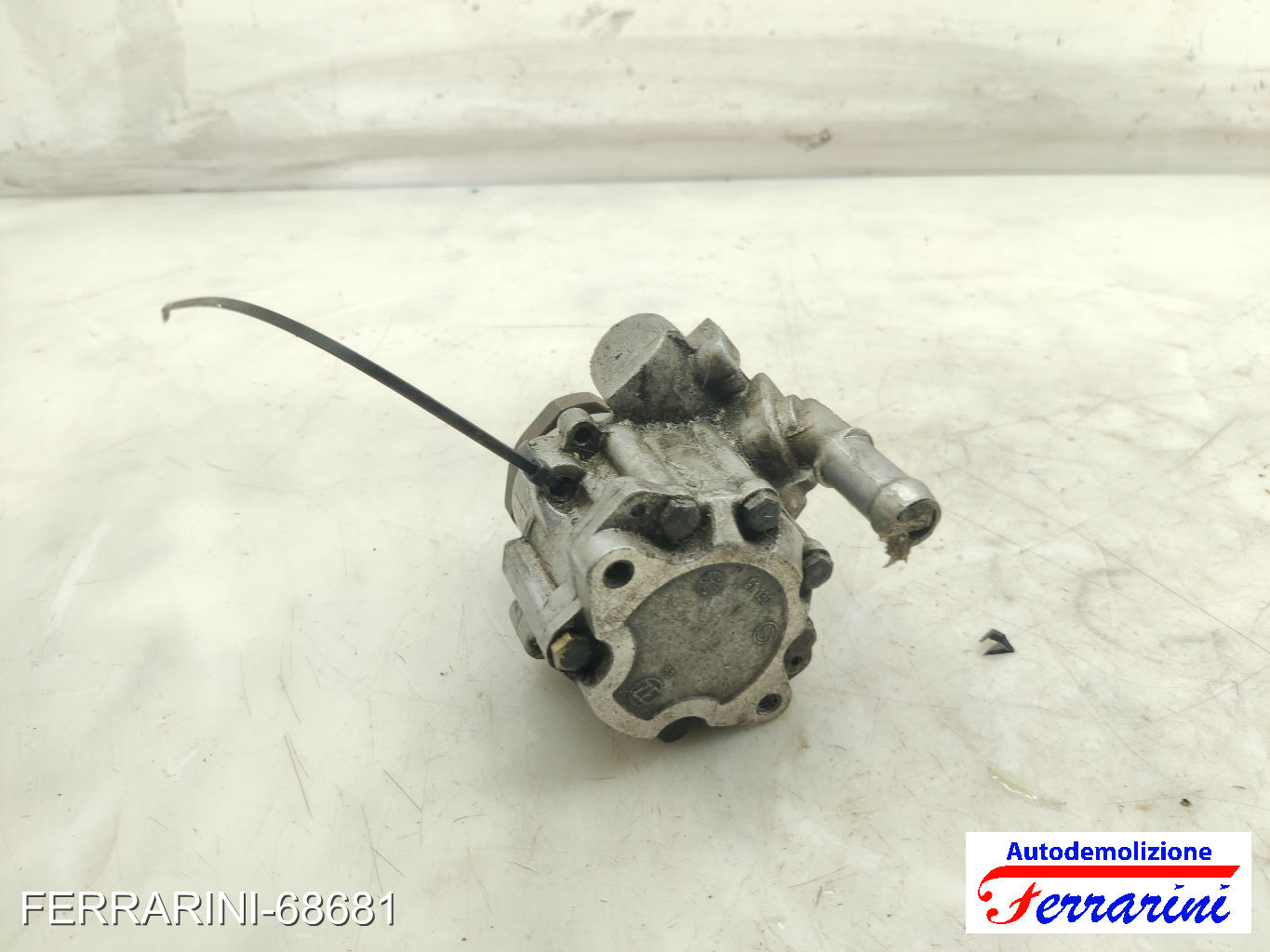 Pompa Servosterzo VW GOLF 4 1J1 1.6 1997-2004 8N0145154A, 7690955107