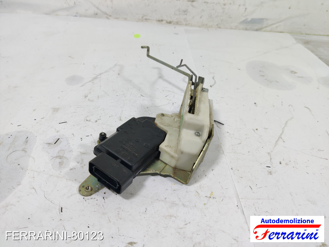 Serratura Porta OPEL AGILA A H00 2003-2007 sinistro, sx, frontale, anteriore
