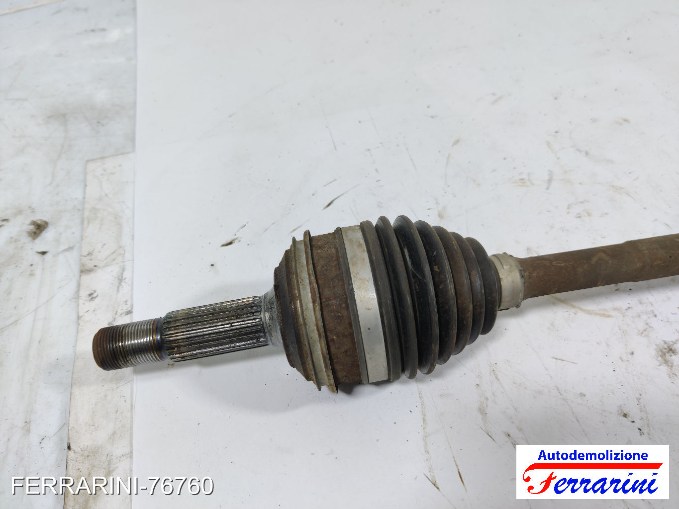 Semiasse TOYOTA IQ J1 1.0 2009-2015 4341074020, 4341074030