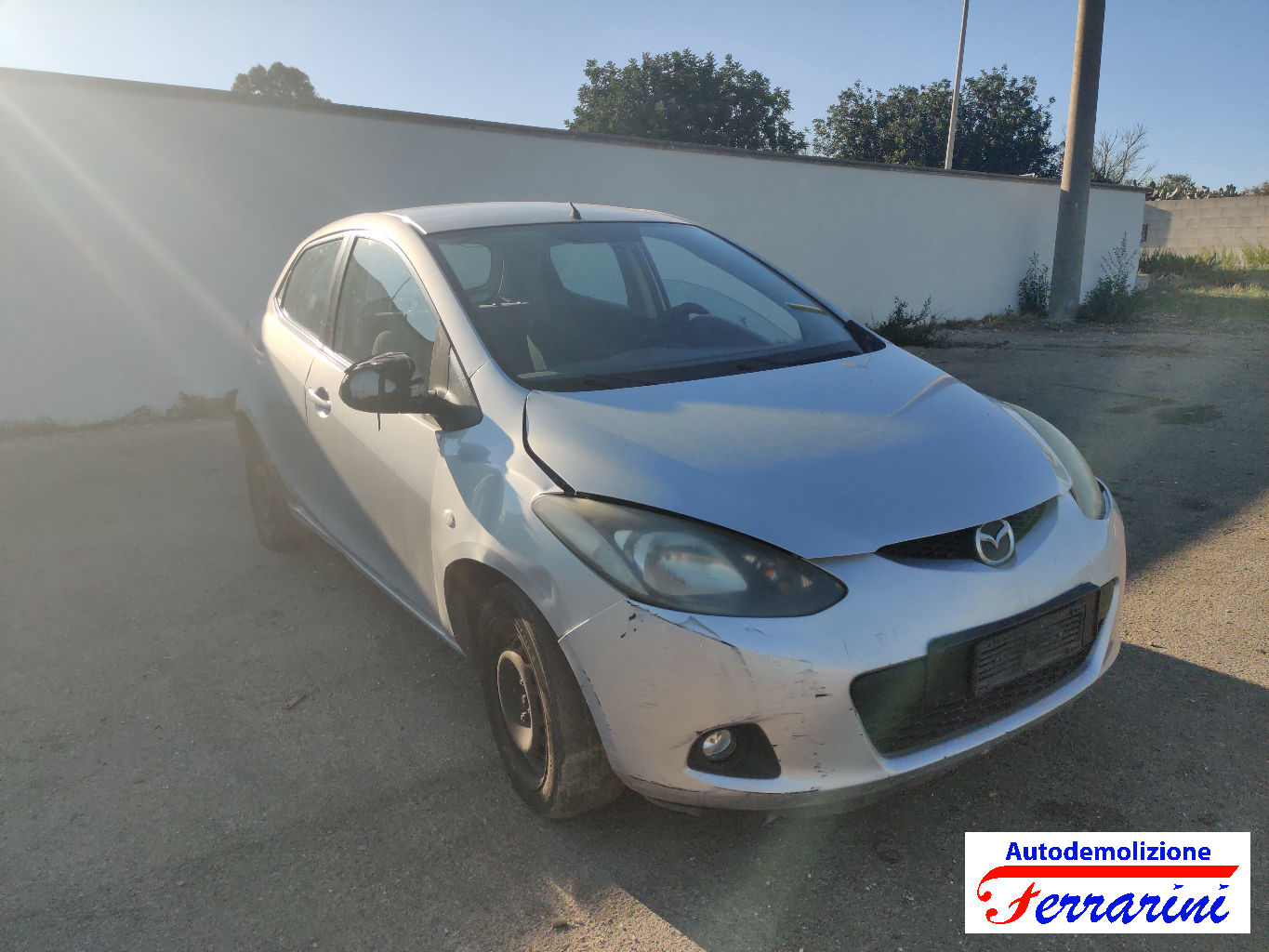 Mazda 2 75