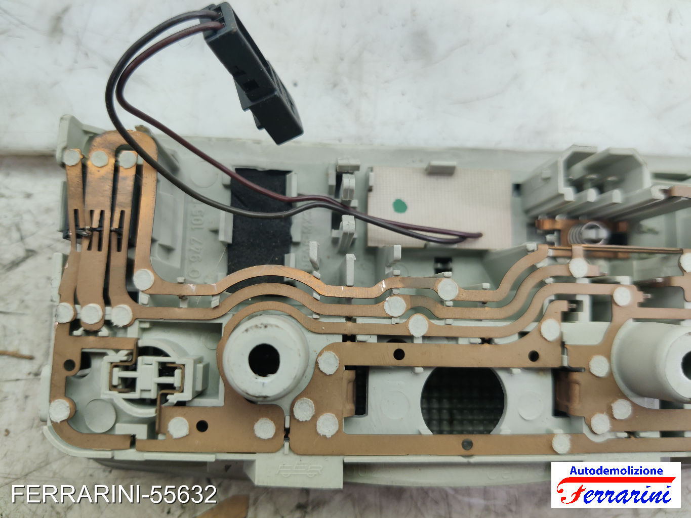 Plafoniera VW PASSAT VARIANT 3B6 2000-2005 anteriore, frontale centrale, ant 6