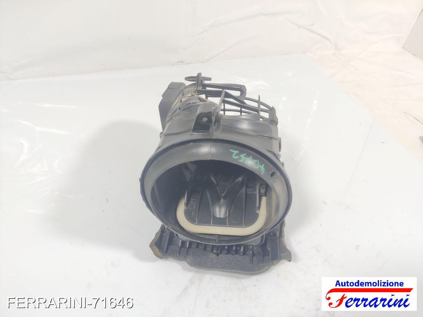 condotto aria centrale cruscotto FORD FOCUS 3 TURNIER 2010-2023 centrale, cent 8