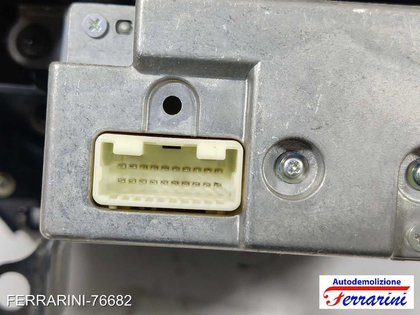 Stereo Radio TOYOTA IQ J1 2009-2015