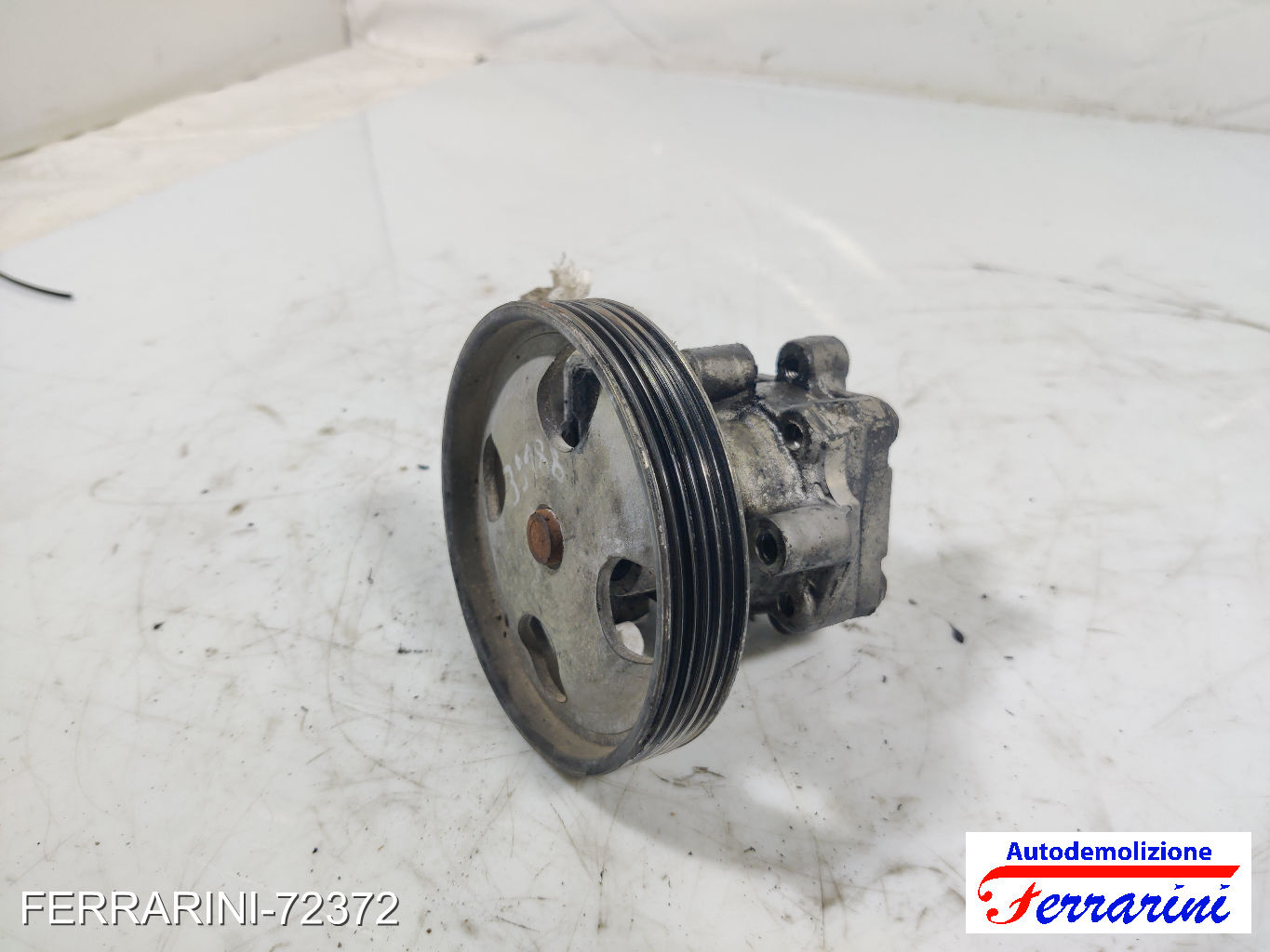 Pompa Servosterzo FORD FIESTA 5 JD, JH 1.4 TDCI 2001-2008 2S6C3A696DD, 1357617
