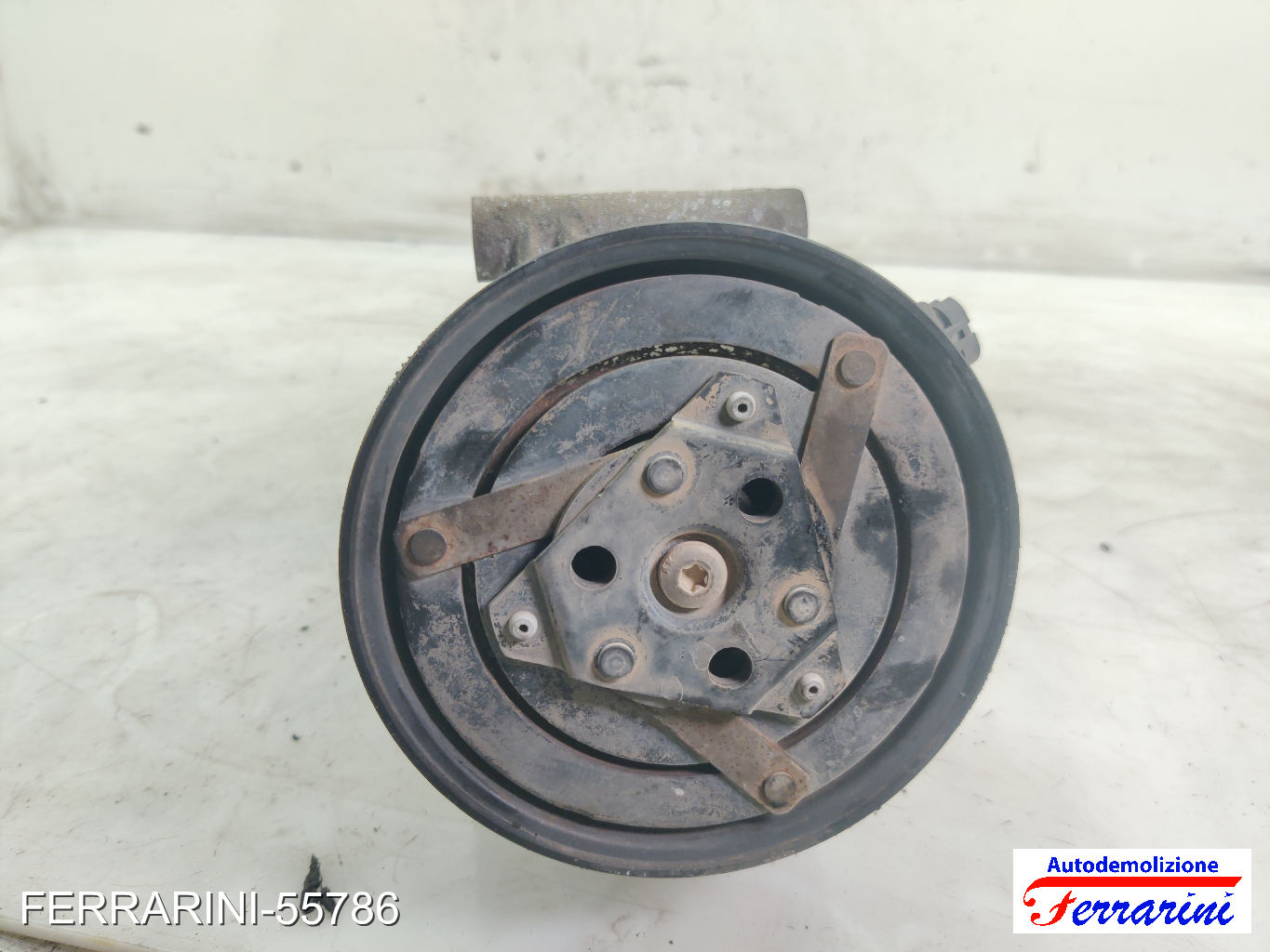 Compressore Clima RENAULT MEGANE 2 KM 1.5 DCI 2003-2009 6561656, 8200390667