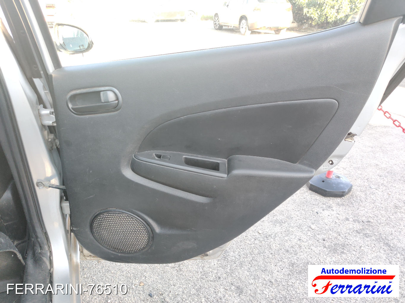 Mazda 2 10